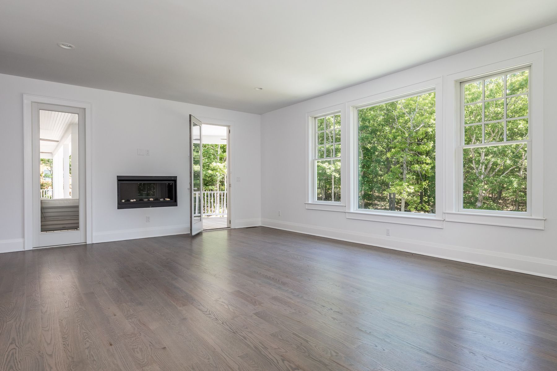 2 Sunninghill Road Southampton, NY 11968 - Photo 10 of 18