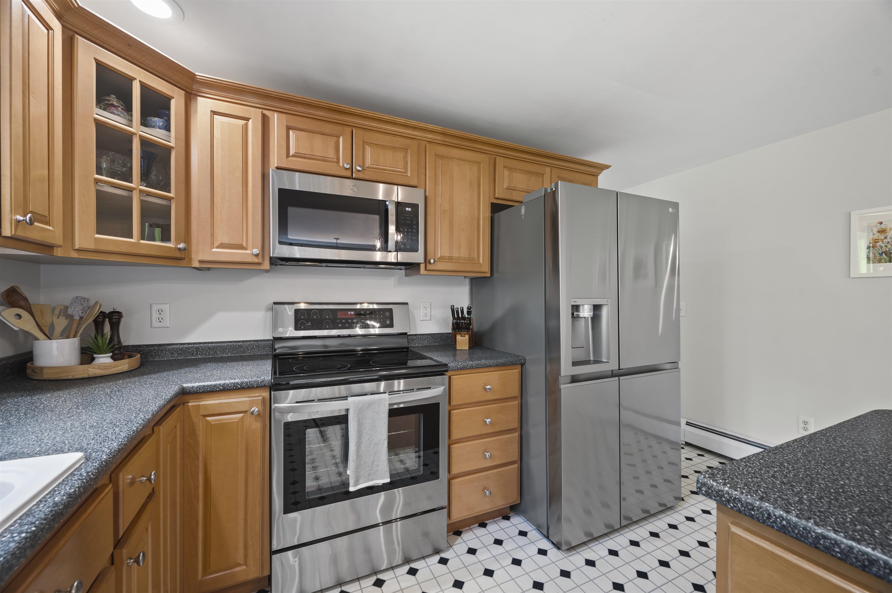 54 Beech Hill Road Exeter, NH 03833 - Photo 8 of 46