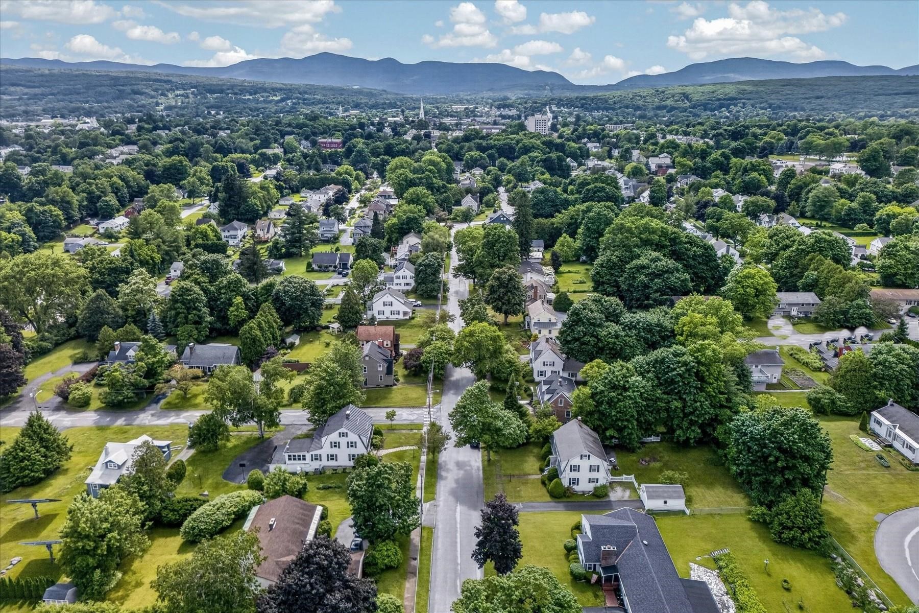 29 Howard Avenue Rutland, VT 05701 - Photo 53 of 54