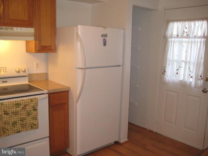 167 Annandale Road Falls Church, VA 22046 - Photo 21 of 21 Door to rear deck