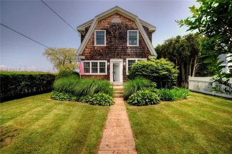 $3,000 | 9 Pasadena Avenue, Westerly, RI 02891
