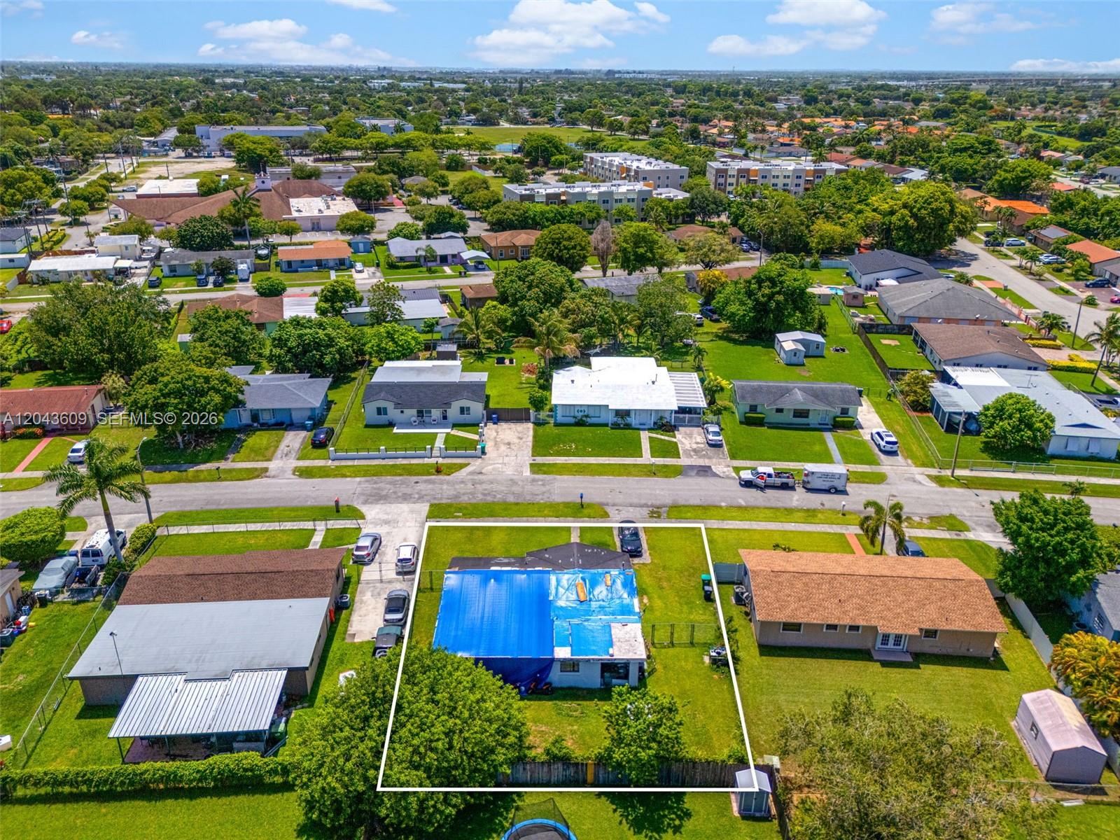 14125 Southwest 109th Place Miami, FL 33176 - Photo 7 of 12