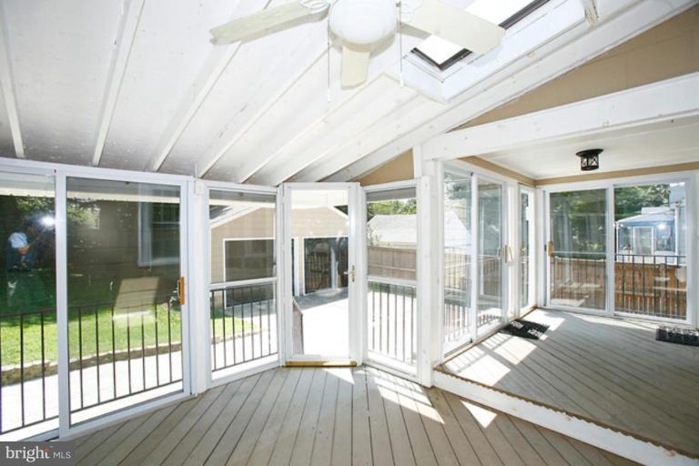 200 West George Mason Road Falls Church, VA 22046 - Photo 20 of 24 2-Level, 3-Season Enclosed Porch
