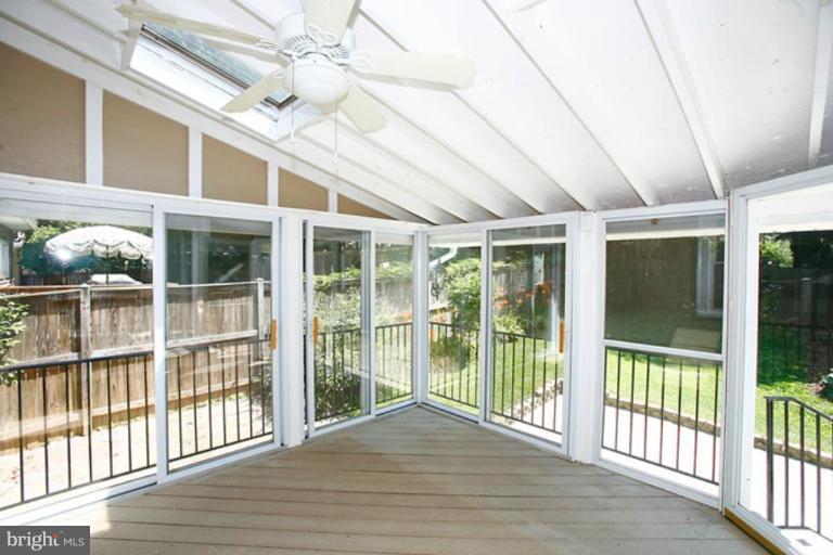 200 West George Mason Road Falls Church, VA 22046 - Photo 9 of 24 Porch
