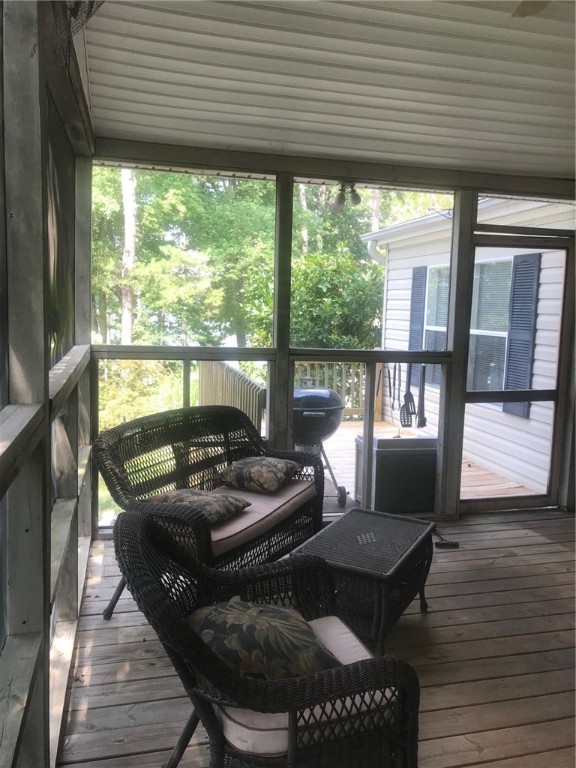 965 Shelor Ferry Road Fair Play, SC 29643 - Photo 13 of 36 Gallery Image 13