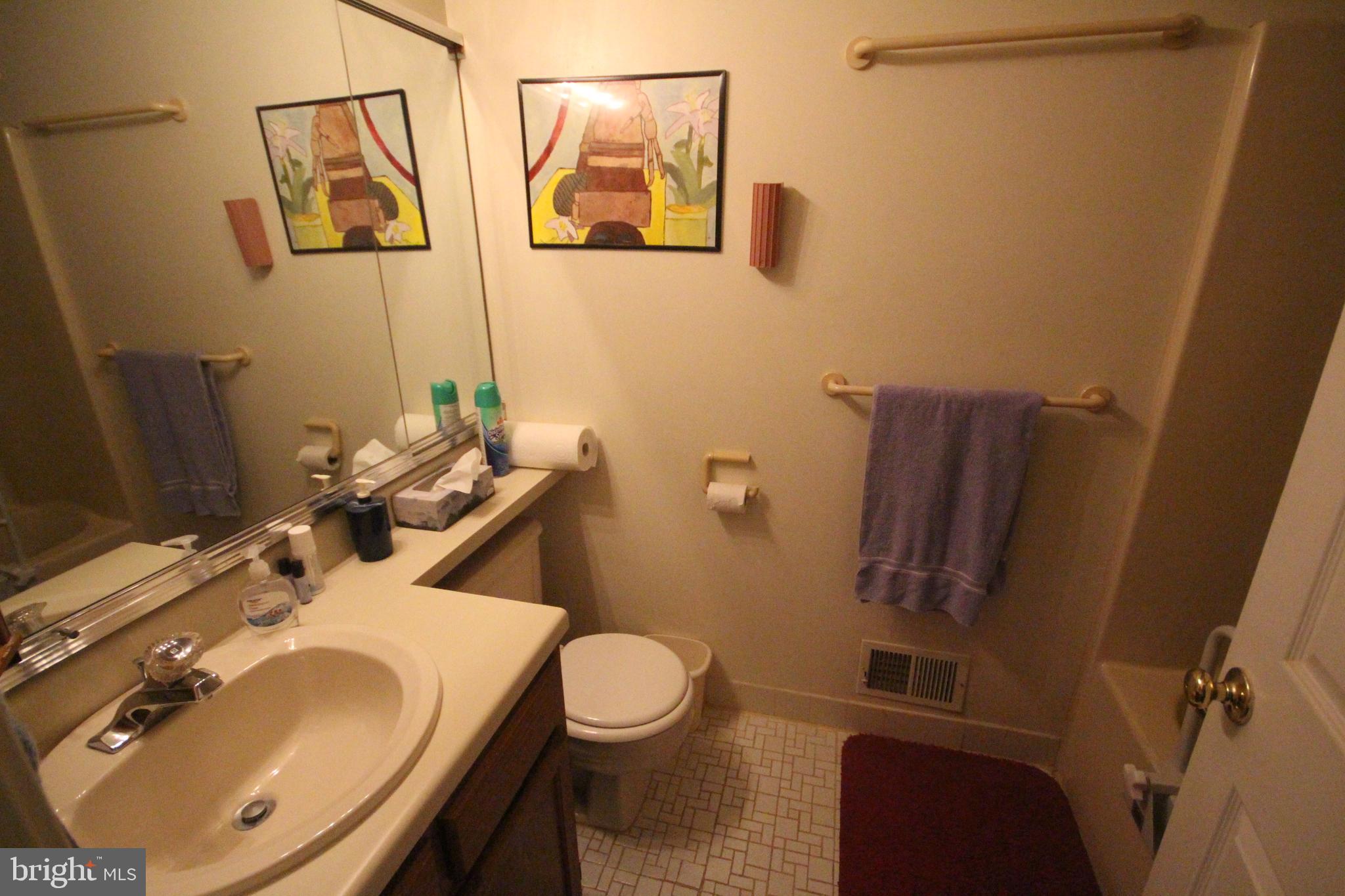 1 Spruce Road Hightstown, NJ 08520 - Photo 11 of 18 Full Bath 1