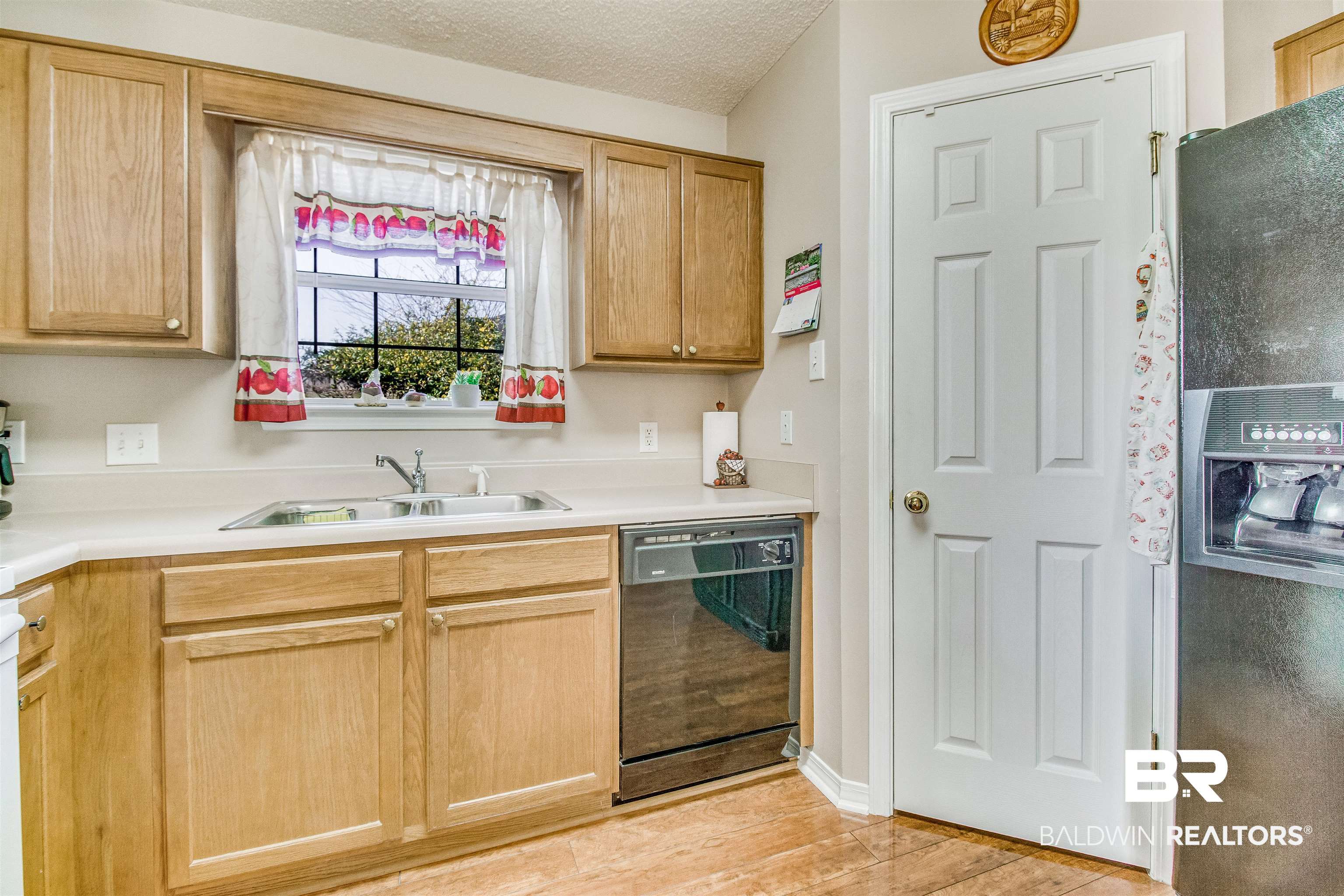 8729 Three Dean Way Mobile, AL 36695 - Photo 5 of 36
