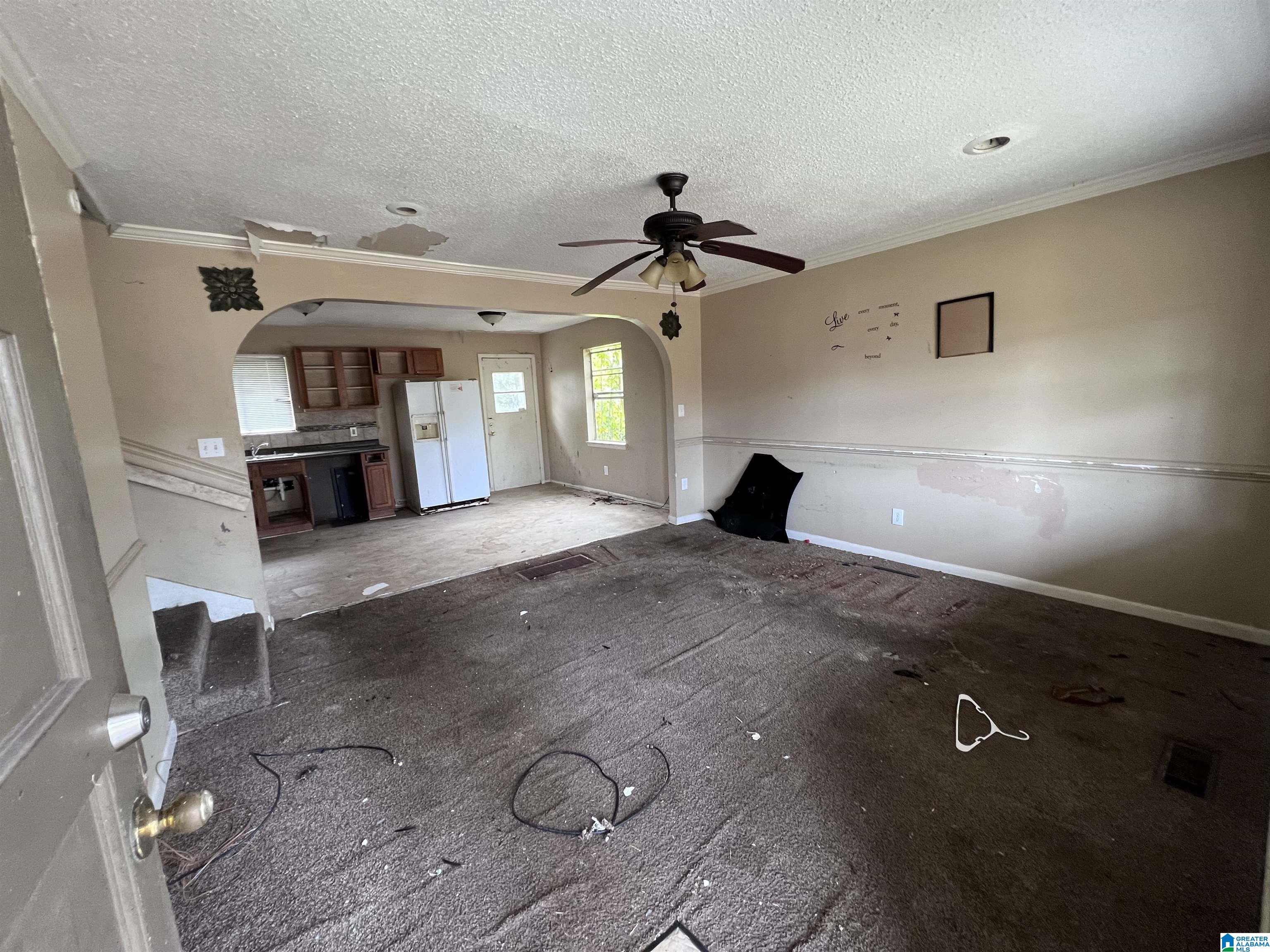 819 Country View Drive Northeast Center Point, AL 35215 - Photo 4 of 4