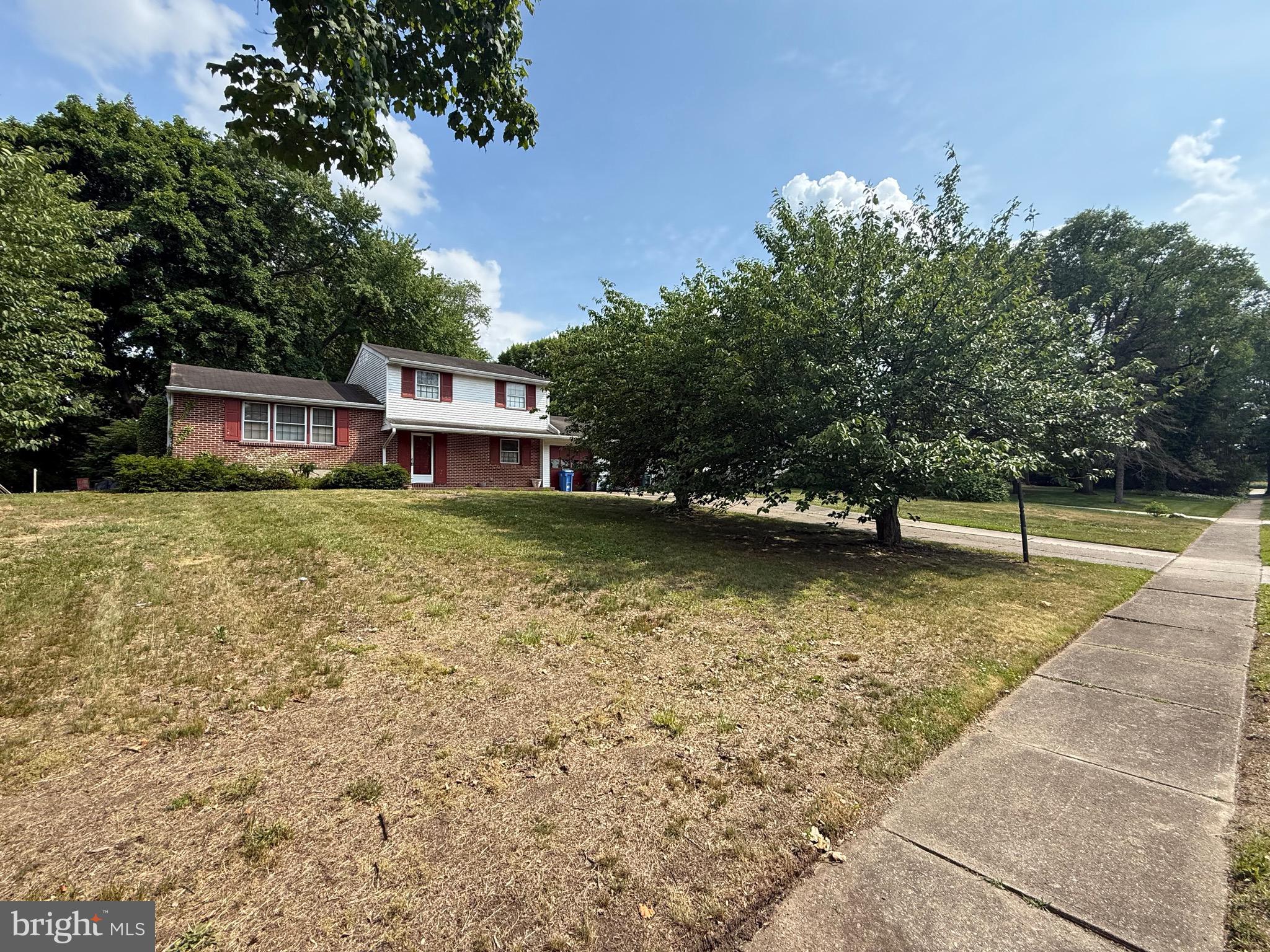 422 Birch Drive Mickleton, NJ 08056 - Photo 2 of 18