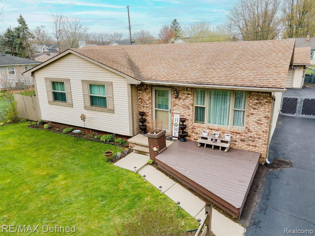 3014 Eastern Avenue Rochester Hills, MI 48307 - Photo 1 of 36