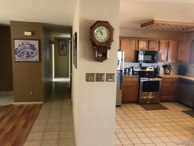 2815 McConnico Road Golden Valley, AZ 86413 - Photo 12 of 37 Gallery Image 12