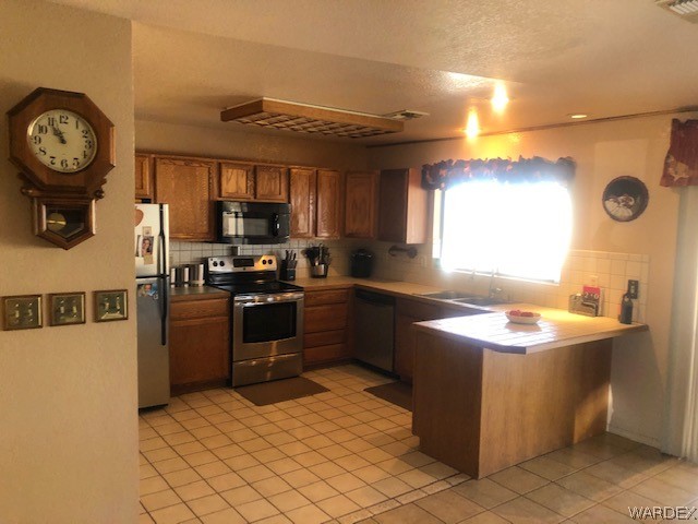 2815 McConnico Road Golden Valley, AZ 86413 - Photo 10 of 37 Gallery Image 10