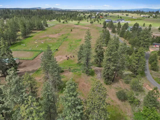 $465,000 | 14425 North Christensen Road, Nine Mile Falls, WA 99026