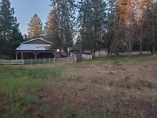 $465,000 | 14425 North Christensen Road, Nine Mile Falls, WA 99026