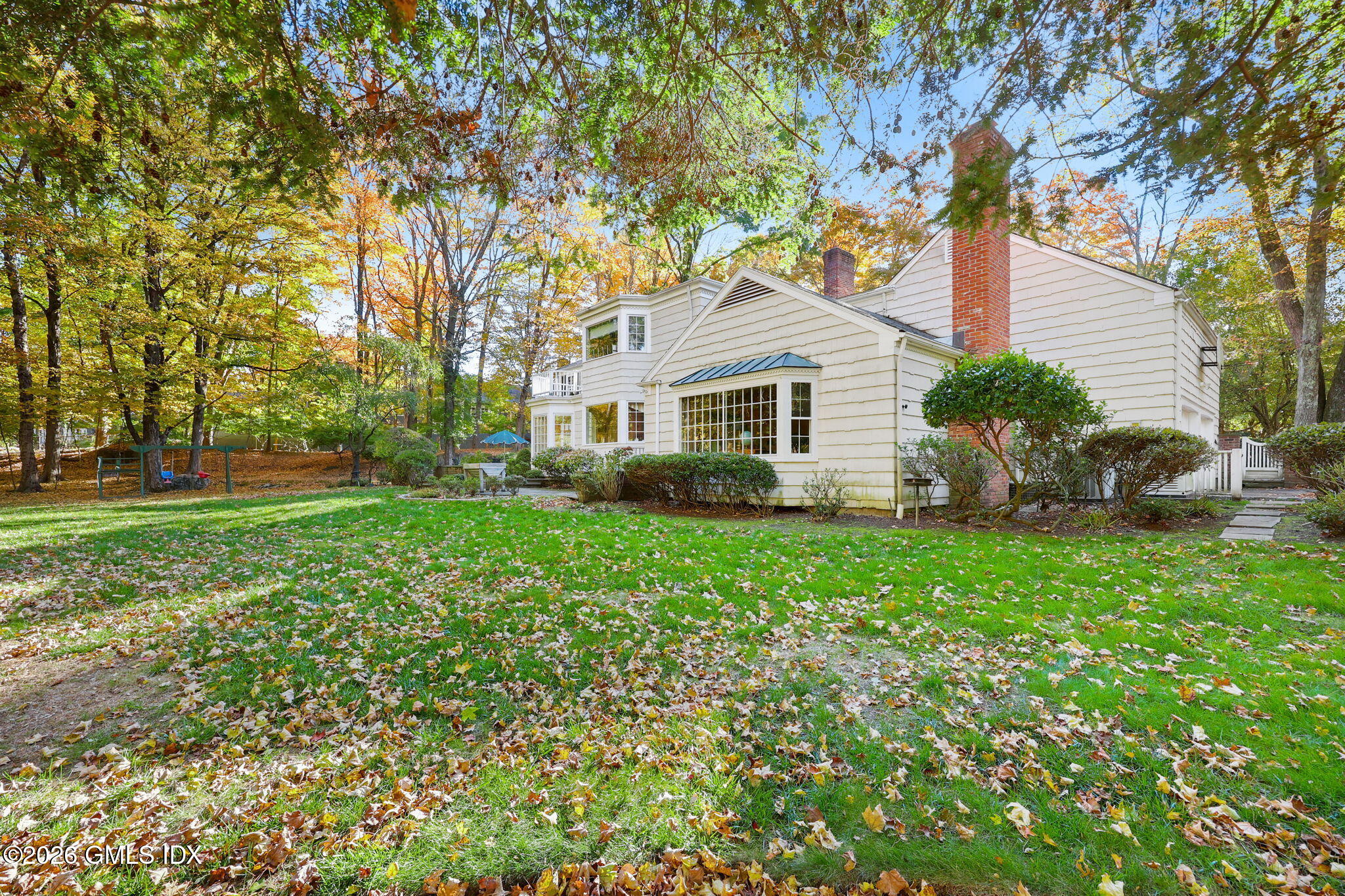 65 Perkins Road Greenwich, CT 06830 - Photo 7 of 7 8-web-or-mls-65-perkins-rd
