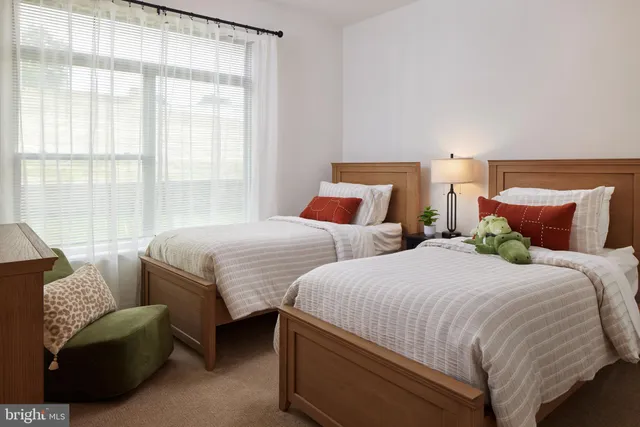 $2,400 | 300 Furnace Street, Unit 113, Emmaus, PA 18049