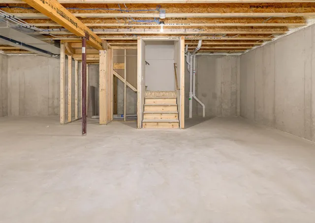 $569,900 | 6425 Prairie Wood Drive, McFarland, WI 53558