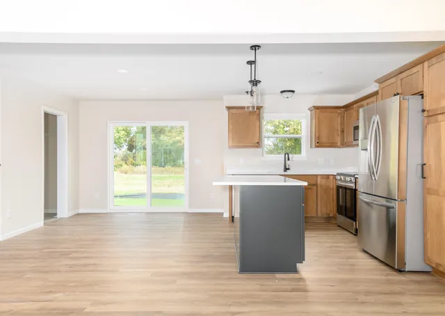 $569,900 | 6425 Prairie Wood Drive, McFarland, WI 53558