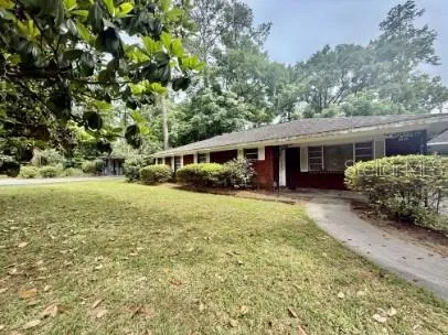 $3,200 | 3035 Southwest 1st Avenue, Gainesville, FL 32607