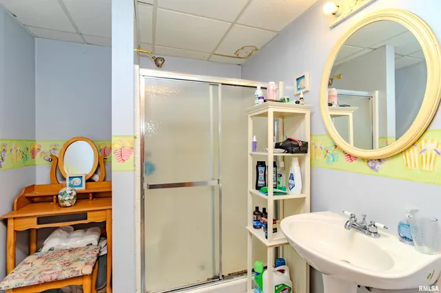 $270,000 | 1101 County Road 950, Bath, IL 62617