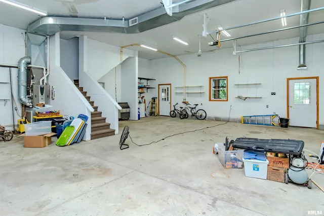 $270,000 | 1101 County Road 950, Bath, IL 62617