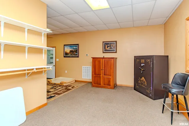 $270,000 | 1101 County Road 950, Bath, IL 62617