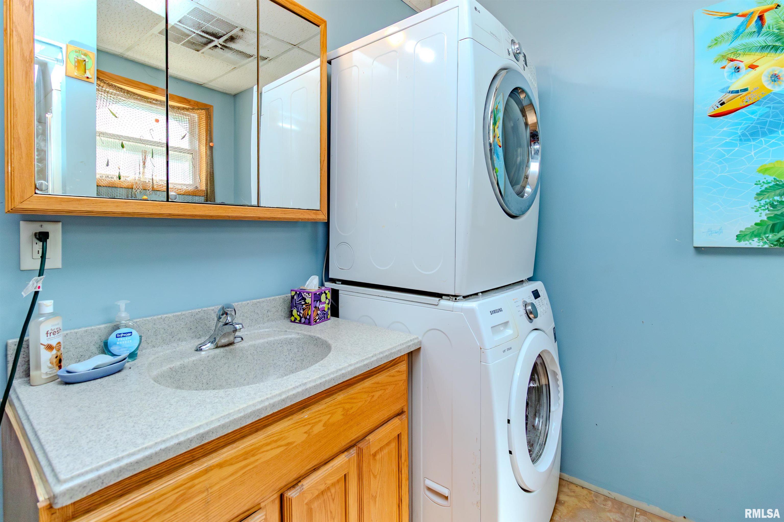 1101 County Road 950 Bath, IL 62617 - Photo 46 of 54