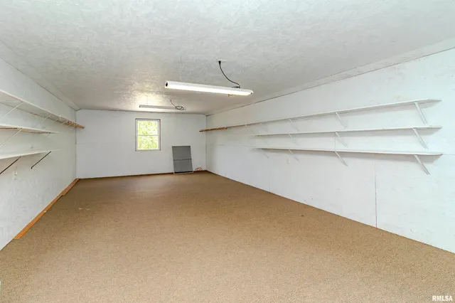 $270,000 | 1101 County Road 950, Bath, IL 62617