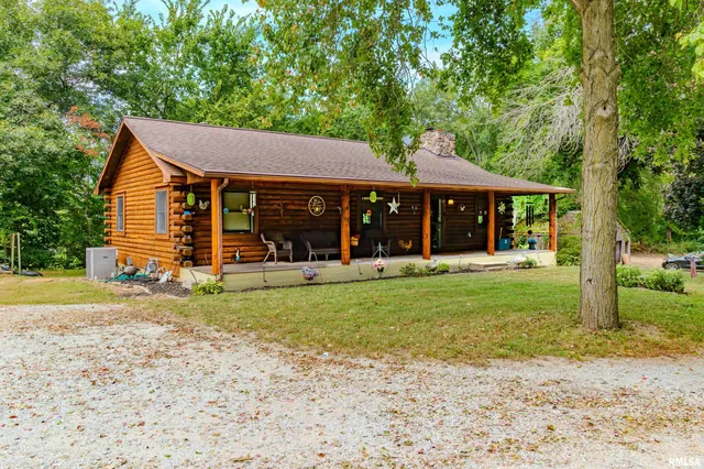 $270,000 | 1101 County Road 950, Bath, IL 62617