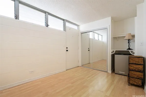$1,000 | 2421 Ala Wai Boulevard, Unit 1905, Honolulu, HI 96815
