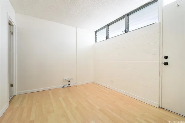 $1,000 | 2421 Ala Wai Boulevard, Unit 1905, Honolulu, HI 96815