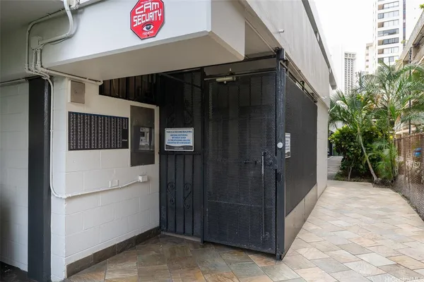 $1,000 | 2421 Ala Wai Boulevard, Unit 1905, Honolulu, HI 96815