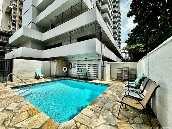 $1,000 | 2421 Ala Wai Boulevard, Unit 1905, Honolulu, HI 96815
