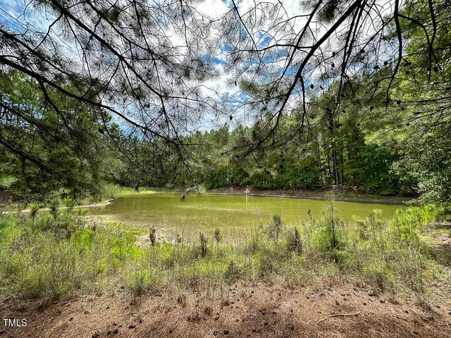 a view of a lake view