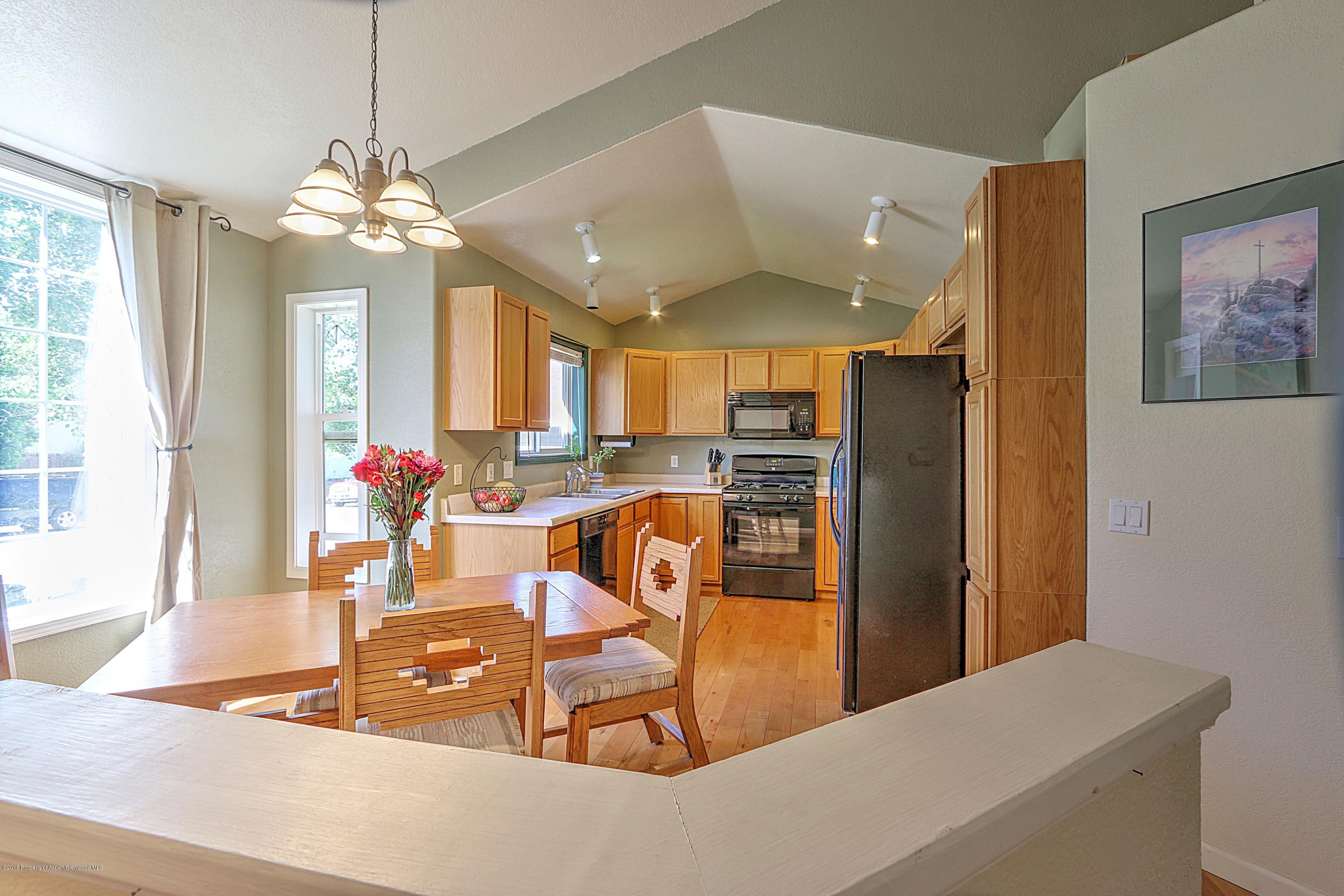 311 Buckthorn Road New Castle, CO 81647 - Photo 5 of 23 kitchen