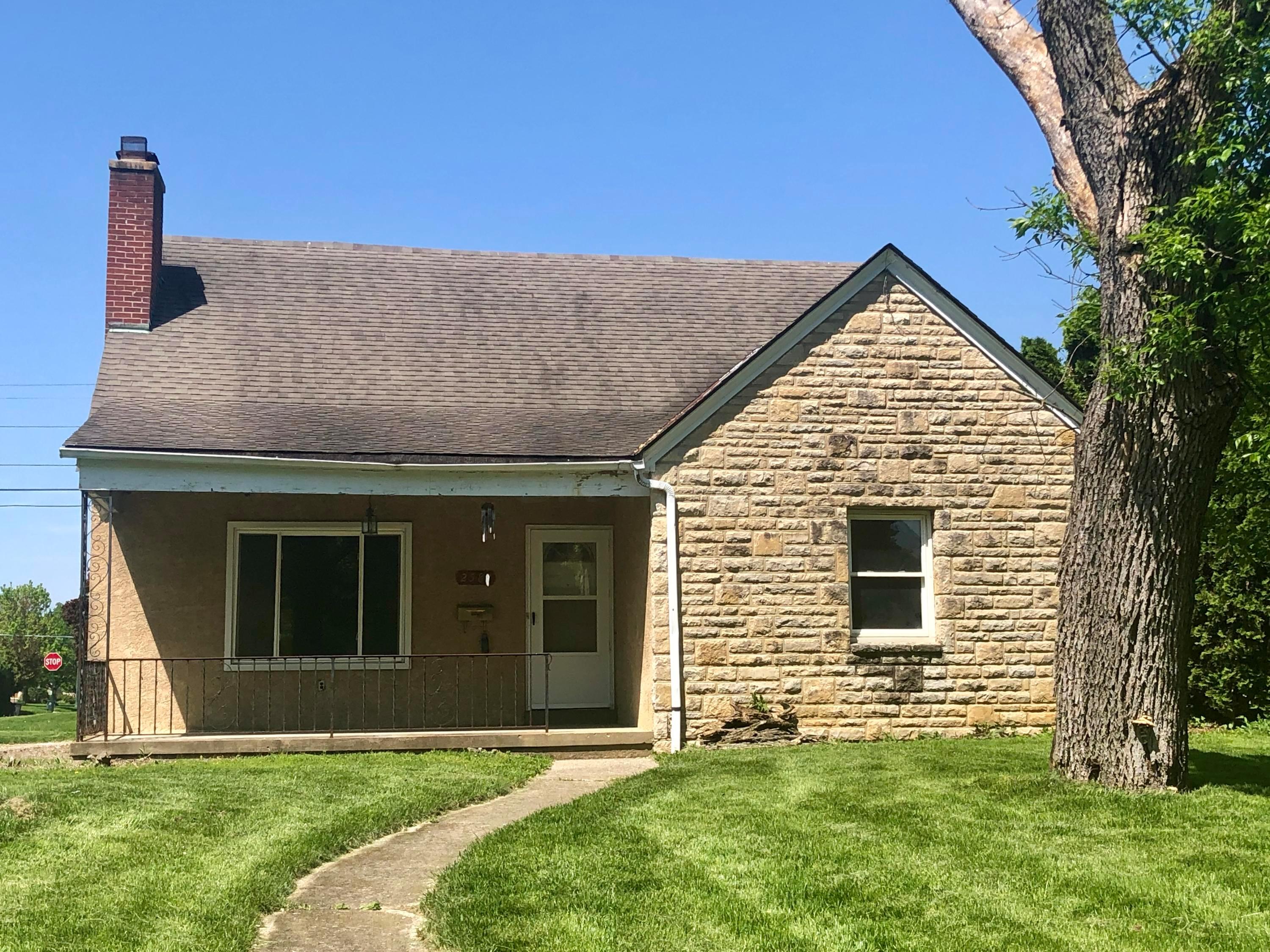 2583 Chester Road Columbus, OH 43221 - Photo 1 of 7