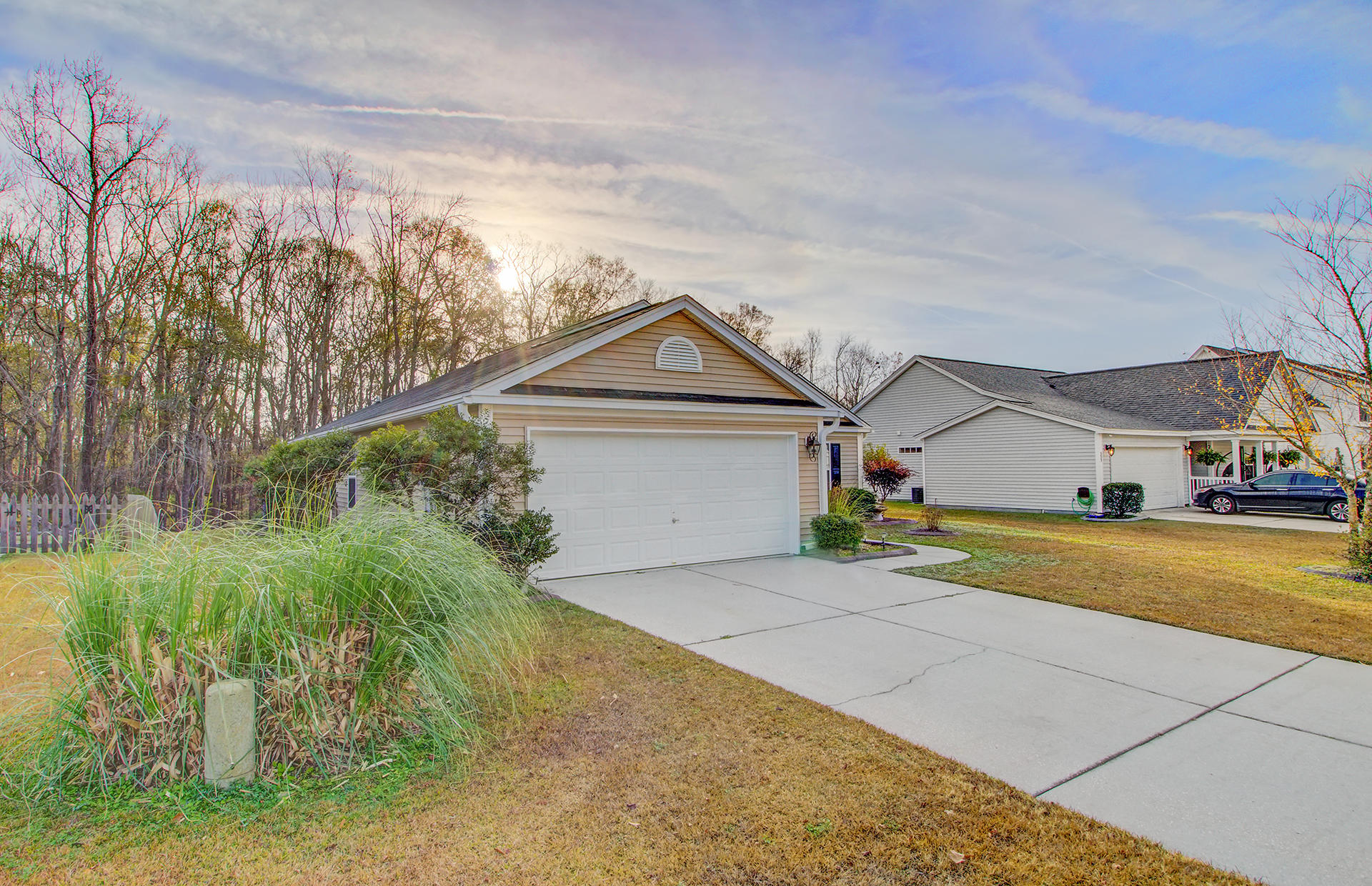331 Eagle Ridge Road Summerville, SC 29485 - Photo 3 of 36 3