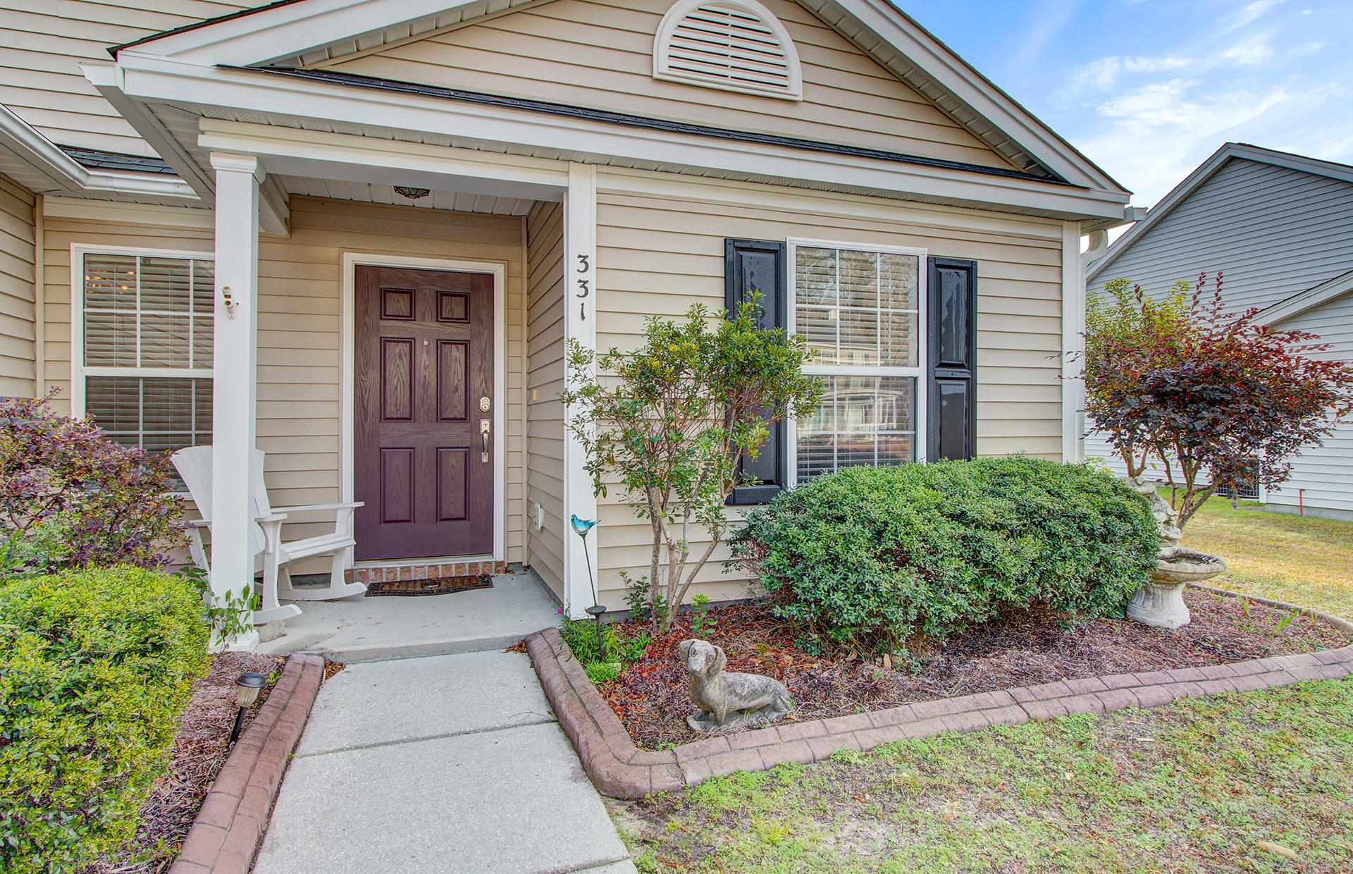 331 Eagle Ridge Road Summerville, SC 29485 - Photo 5 of 36 5