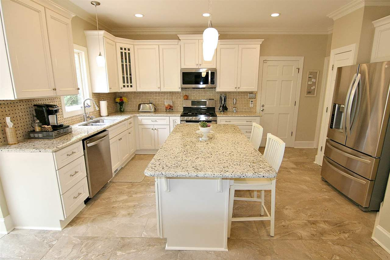 800 Tadlock Drive Raleigh, NC 27614 - Photo 8 of 25 Kitchen