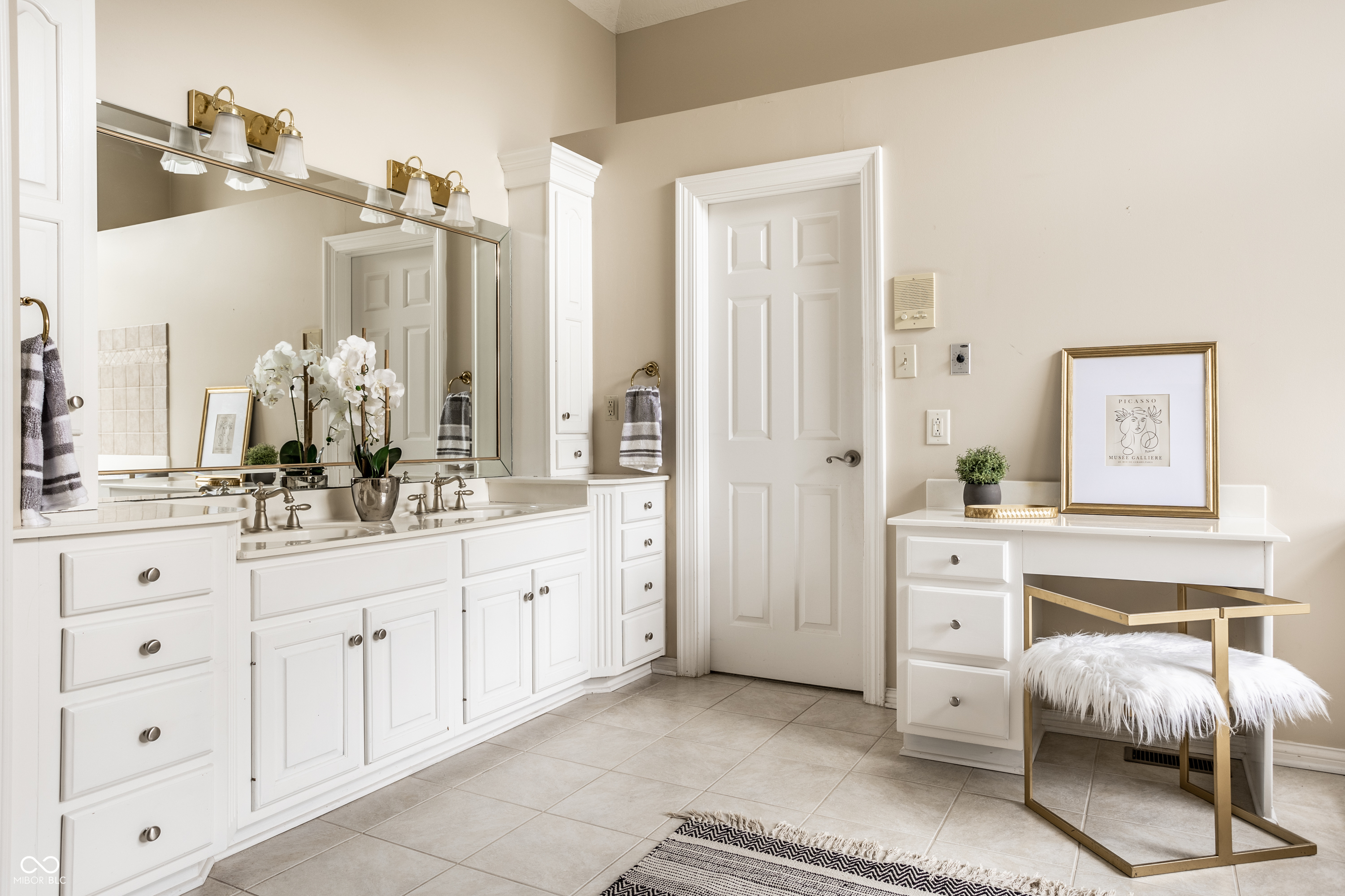 10554 Hyde Park Carmel, IN 46032 - Photo 35 of 74