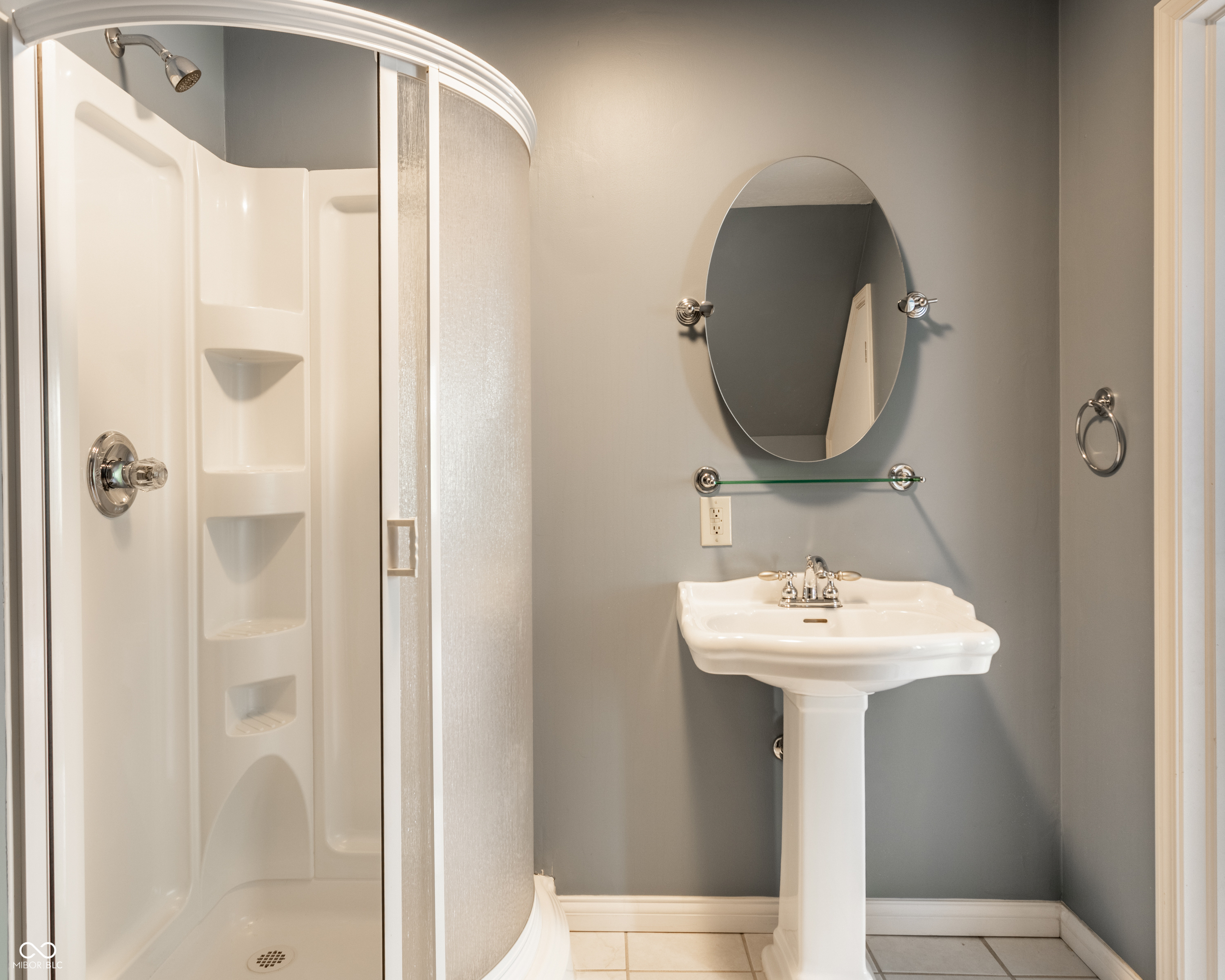 10554 Hyde Park Carmel, IN 46032 - Photo 46 of 74