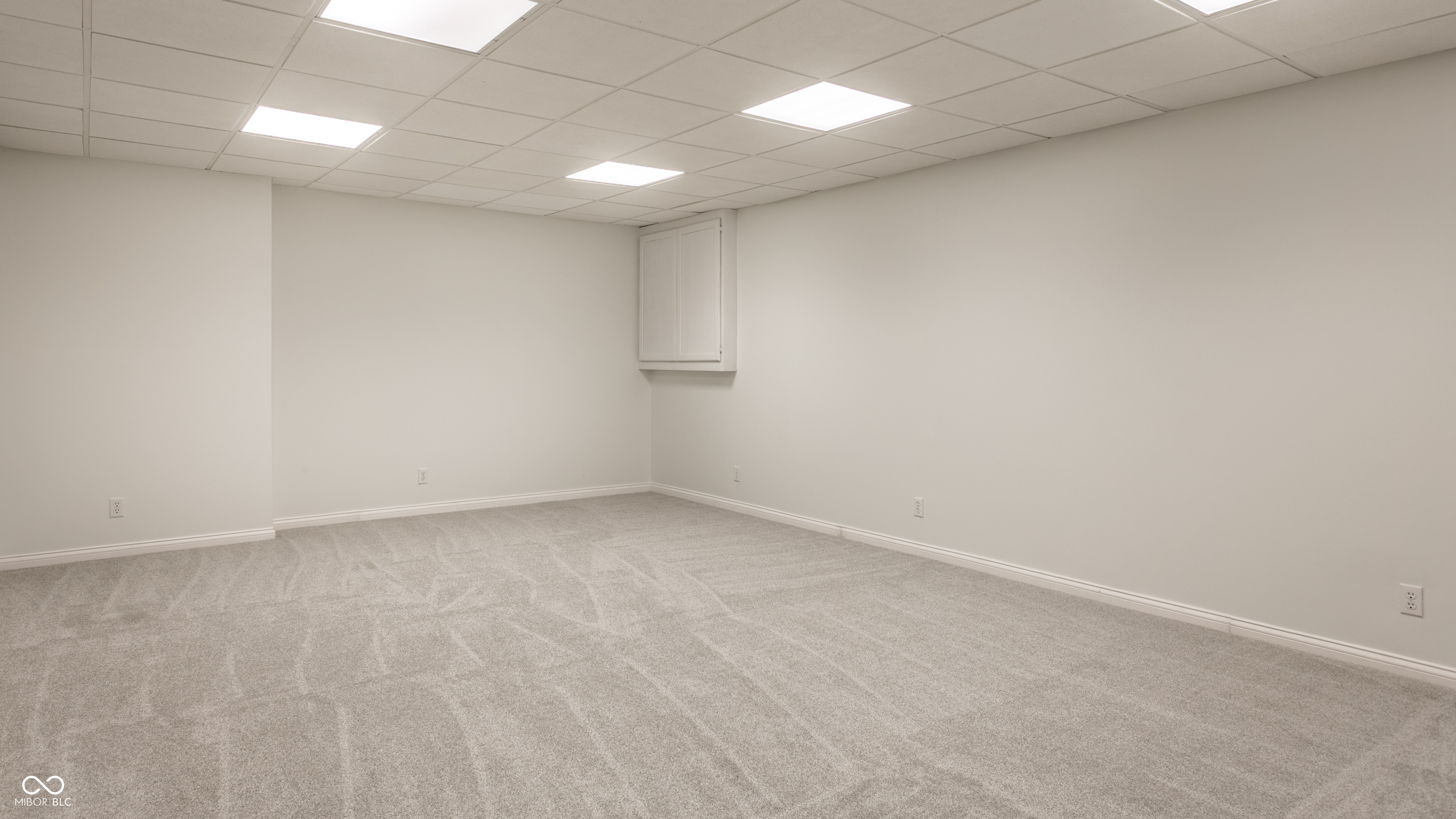 10554 Hyde Park Carmel, IN 46032 - Photo 52 of 74