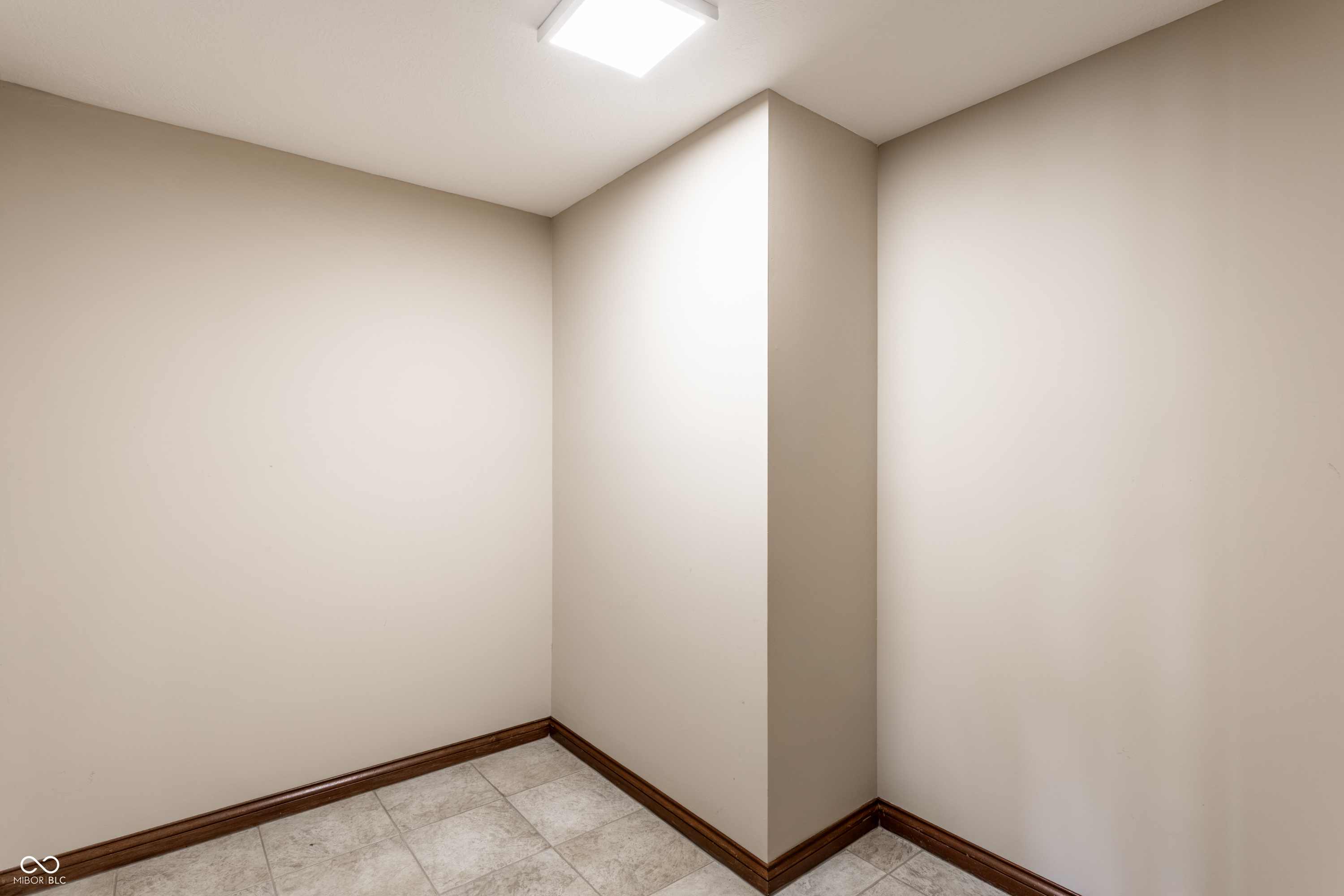 10554 Hyde Park Carmel, IN 46032 - Photo 54 of 74