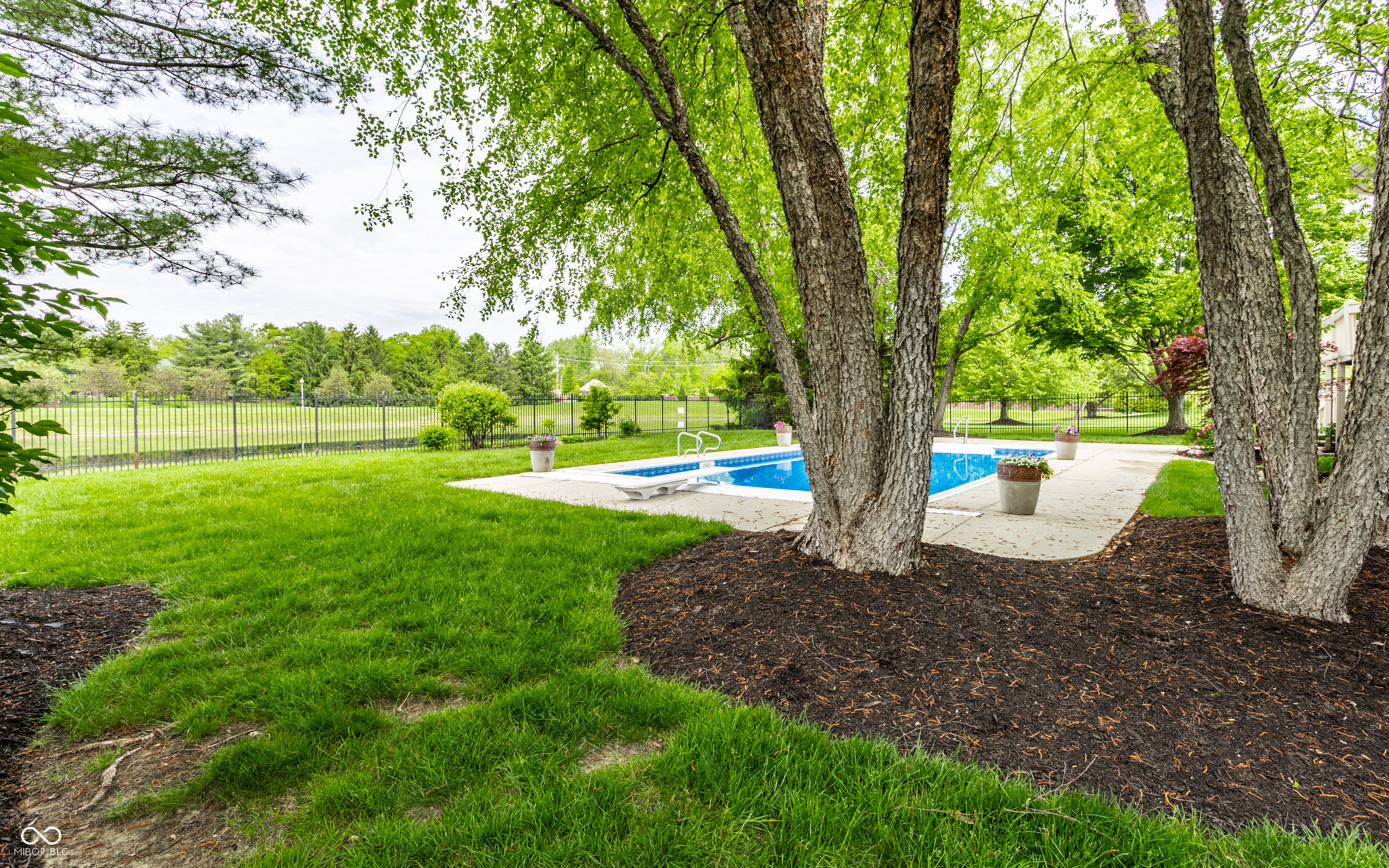 10554 Hyde Park Carmel, IN 46032 - Photo 64 of 74