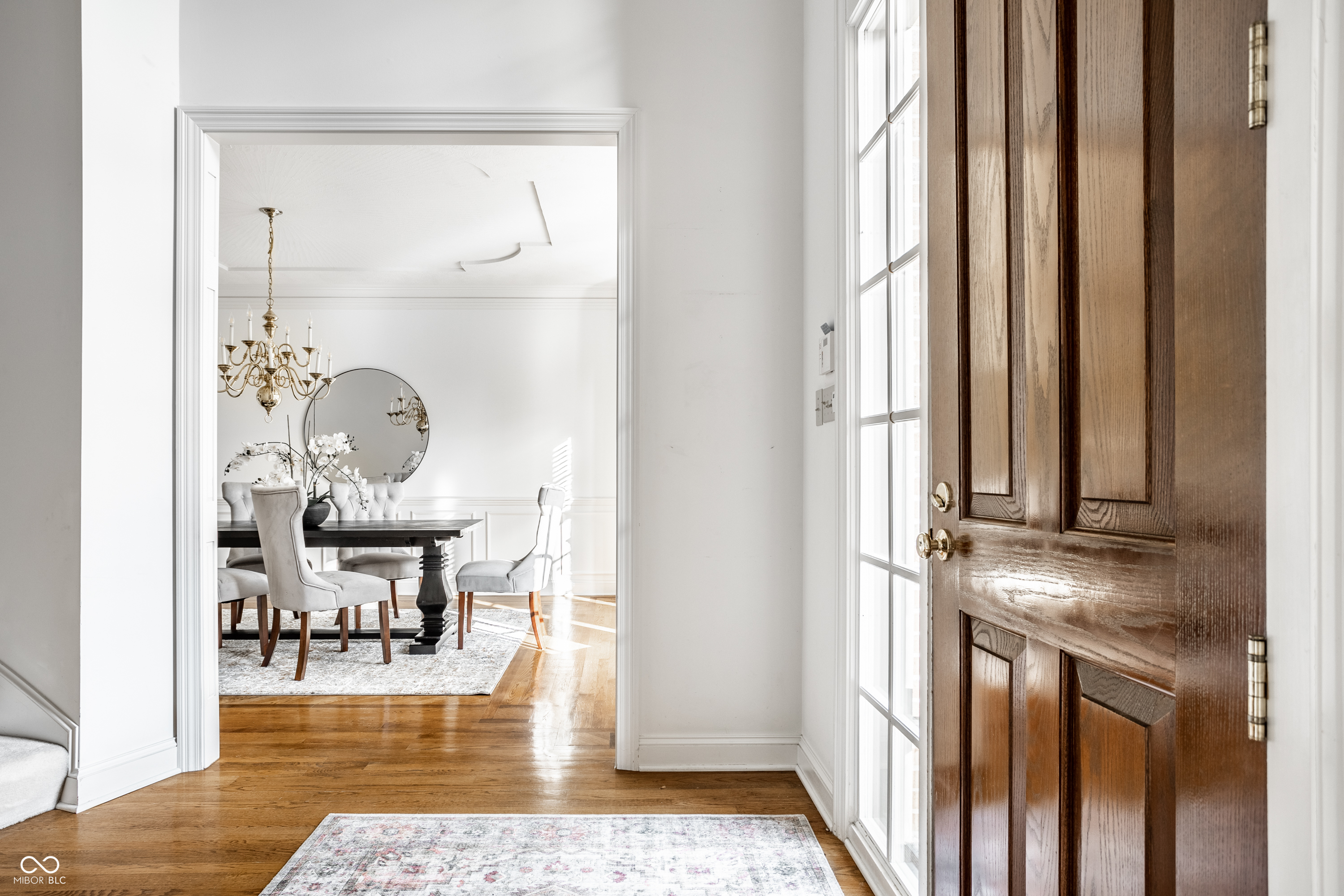 10554 Hyde Park Carmel, IN 46032 - Photo 7 of 74