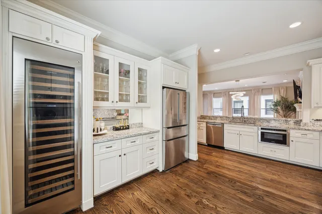 $1,005,000 | 4724 Banning Drive, Unit A, Houston, TX 77027