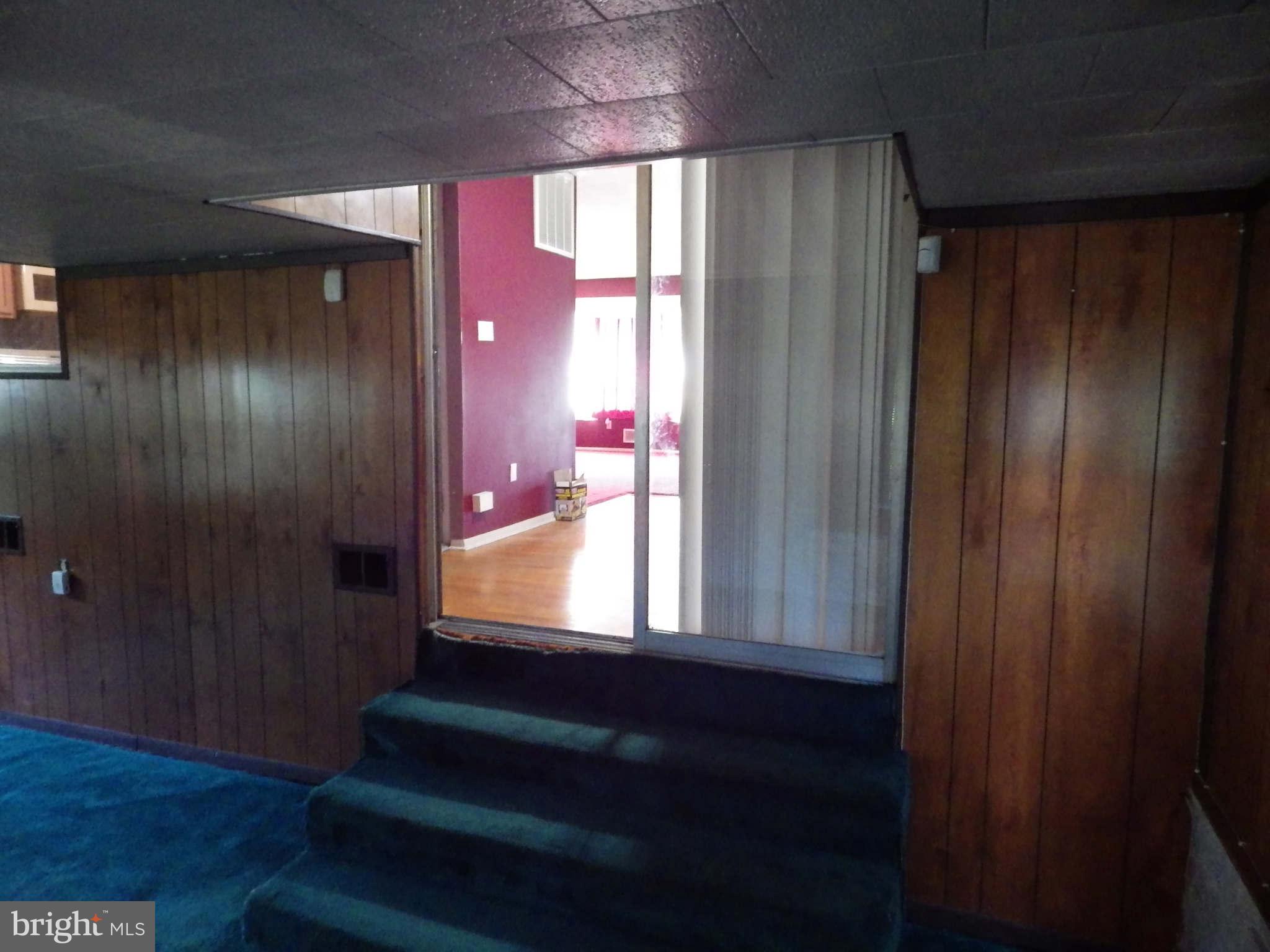 5430 Whitfield Chapel Road Lanham, MD 20706 - Photo 5 of 15 Interior (General)