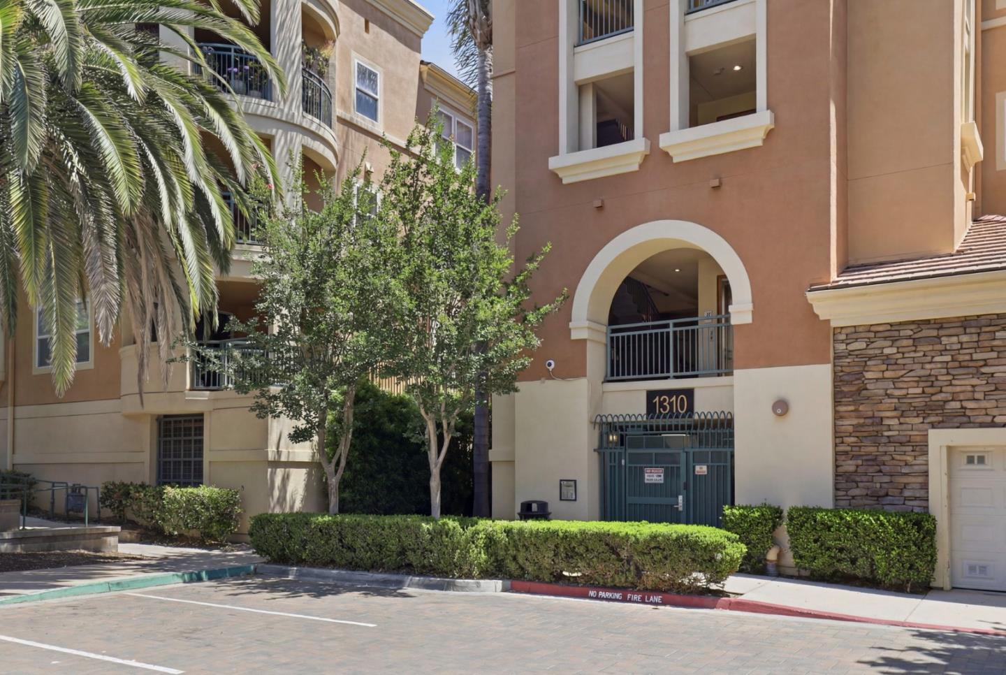 1310 Saddle Rack Street, Unit 250 San Jose, CA 95126 - Photo 2 of 34