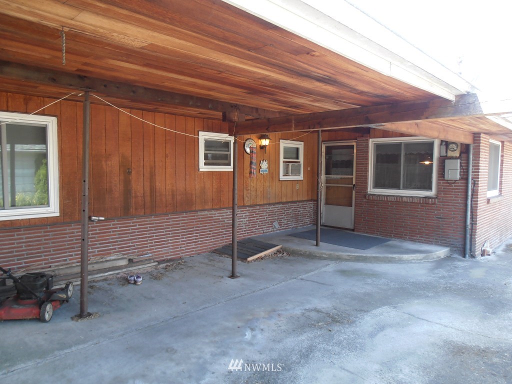 438 Southwest 14th Street Chehalis, WA 98532 - Photo 12 of 14 Gallery Image 12