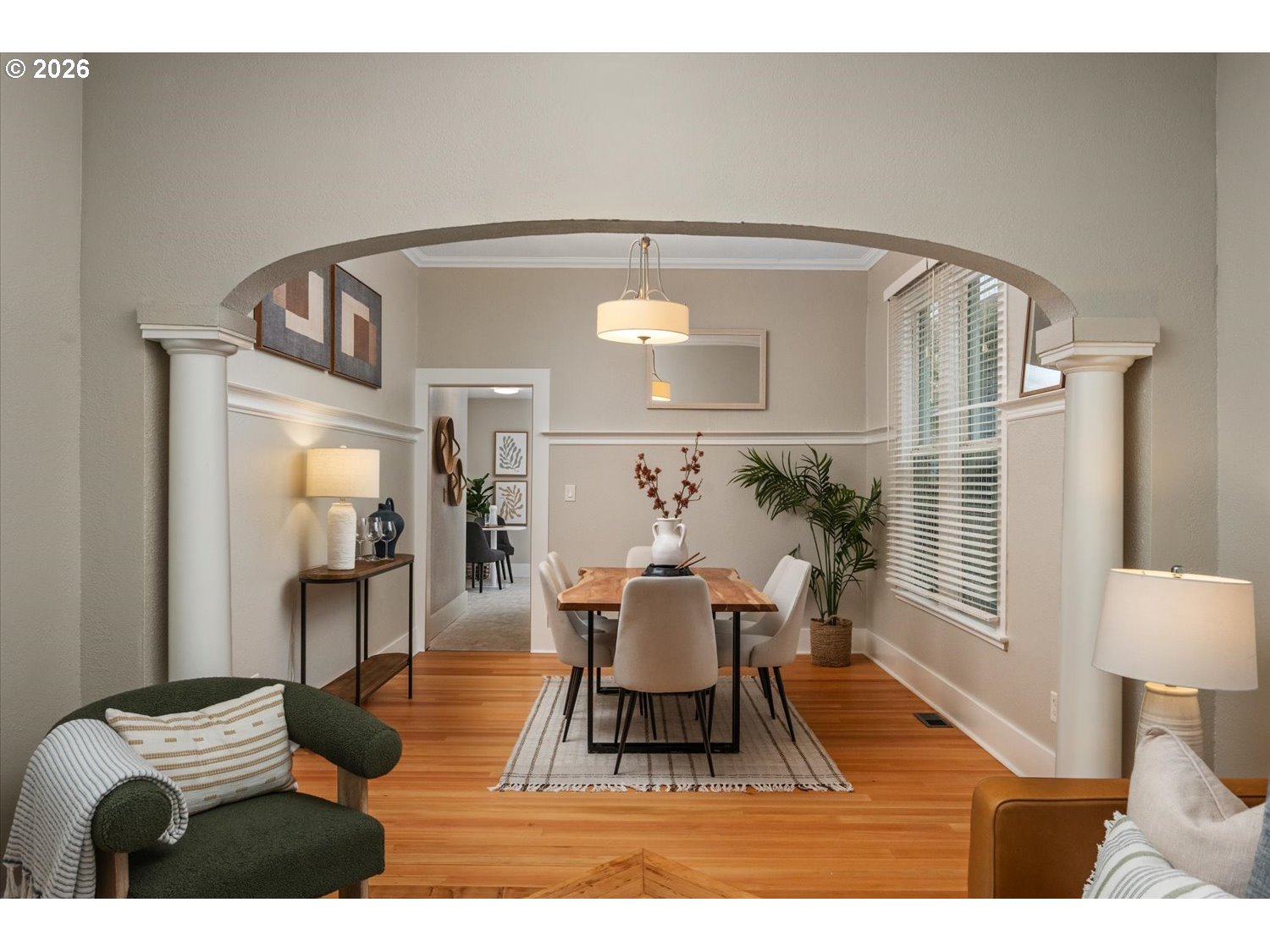 130 Northeast Morris Street Portland, OR 97212 - Photo 7 of 47 Living Room/Dining Room